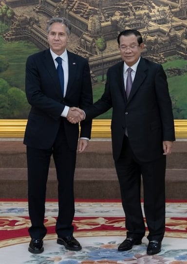 Which foreign power has had a significant diplomatic and economic alliance with Hun Sen?