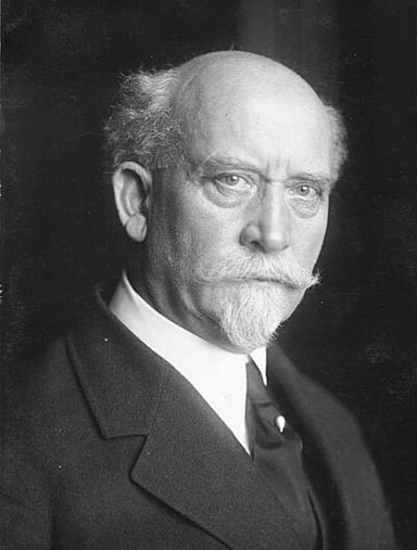 Who succeeded Philipp Scheidemann as Reich Minister President?