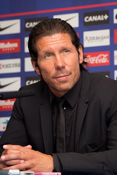 Simeone was named head coach of which Italian club in 2011?