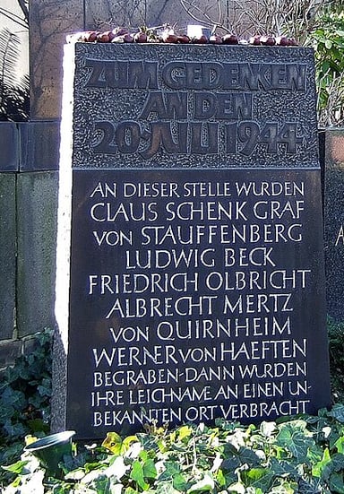 What was Stauffenberg's wife's name?