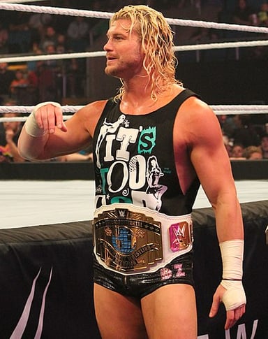 In which year did Dolph Ziggler sign a developmental contract with WWE?