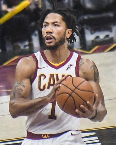 Derrick Rose was drafted by which team?
