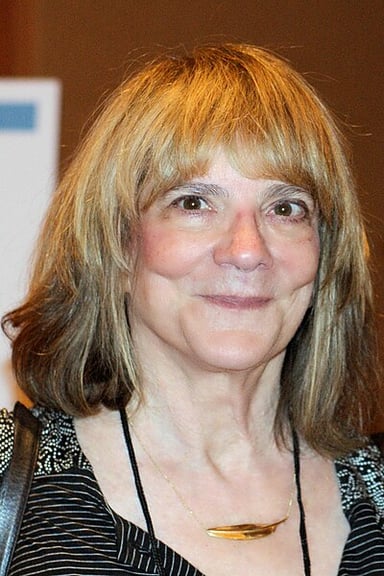 What is Elizabeth Loftus best known for studying?