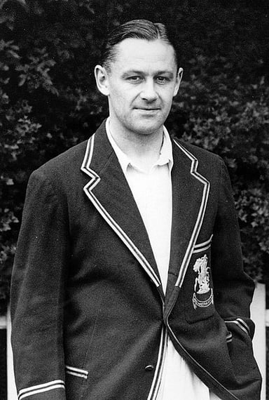 Which London-based cricket club did Allen play for?