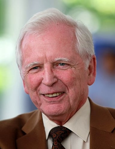 What nationality was Harald zur Hausen?