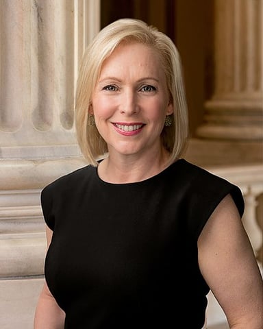 What party does Kirsten Gillibrand belong to?