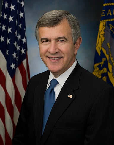 What state did Mike Johanns represent as a United States Senator?