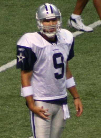 For which NFL team did Tony Romo play his entire career?
