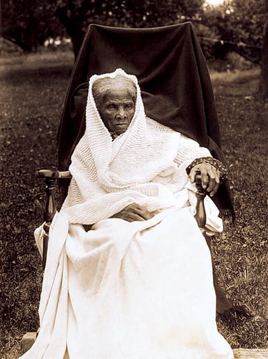 How many enslaved people did Harriet Tubman liberate in the raid at Combahee Ferry?