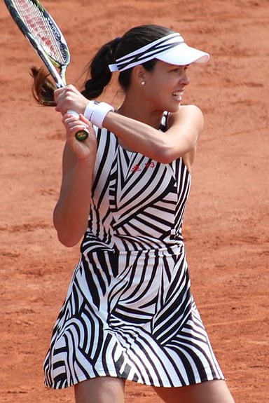 Which player described Ana Ivanovic's forehand as "the best out there"?
