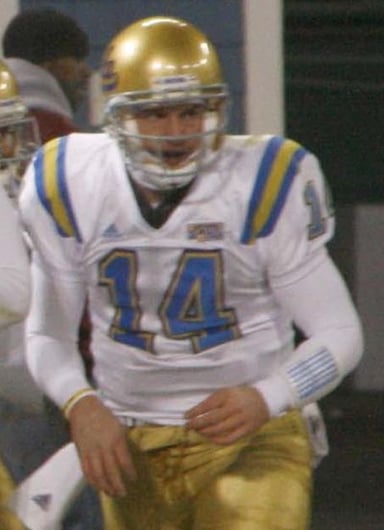 Who chose Kevin Prince to start the 2009 season opener?