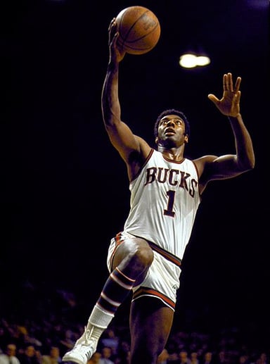 What team did Oscar Robertson represent in 1960's Olympics?