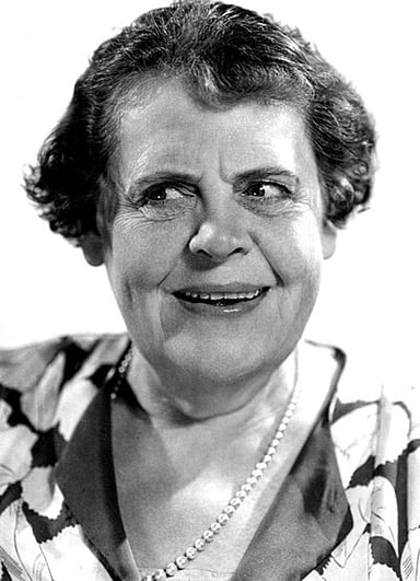 What is Marie Dressler most remembered for in her career?