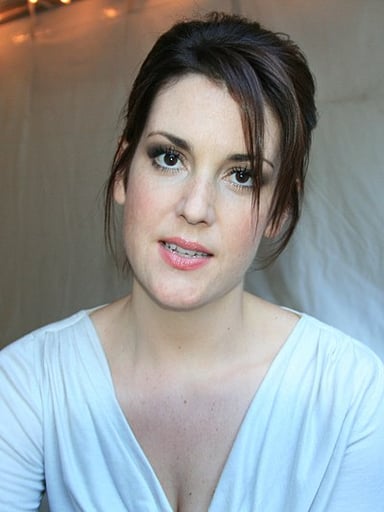 In which 2011 film did Melanie Lynskey play a supporting role?