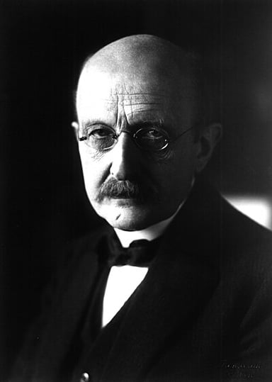Who was Max Planck's employer between 1889 - 1927?