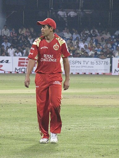 Who was the first captain of Royal Challengers Bangalore?