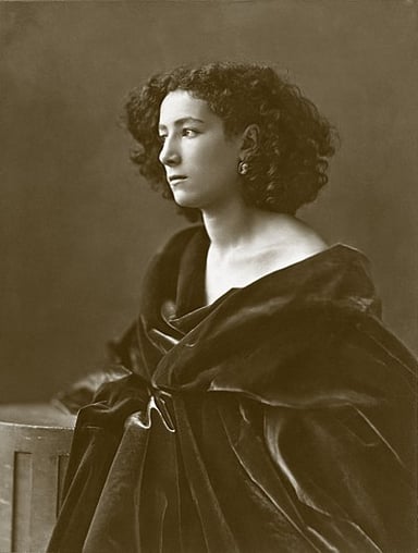What is Sarah Bernhardt's signature?