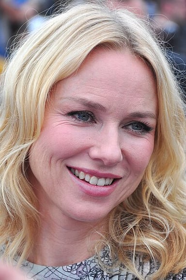 Which television series did Naomi Watts appear in alongside Kyle MacLachlan?