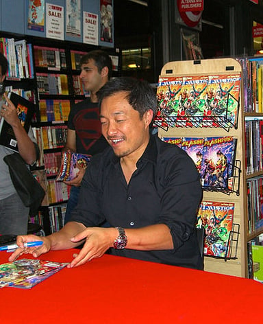 Which comic book company did Jim Lee start his career with?