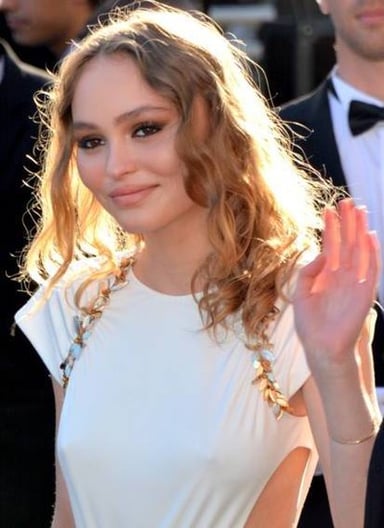 In which fashion show did Lily-Rose Depp make her runway debut?