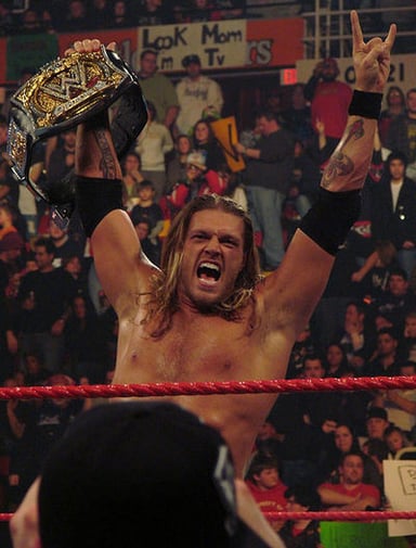 How many times has Edge won the World Heavyweight Championship?