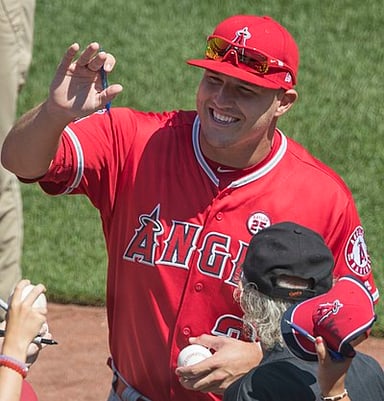 In which round of the 2009 MLB draft was Mike Trout selected?