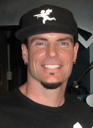 Which song is a cover in Vanilla Ice's album, To the Extreme?