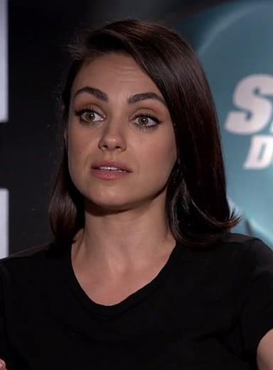I was wondering how many children Mila Kunis has. Can you tell?