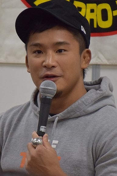 When did Kushida sign with WWE?