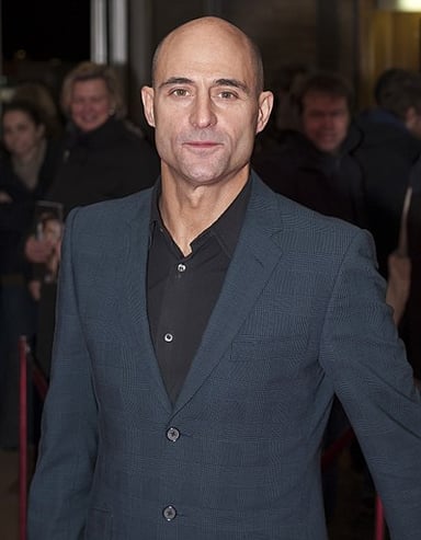 What accent is Mark Strong known for perfecting?