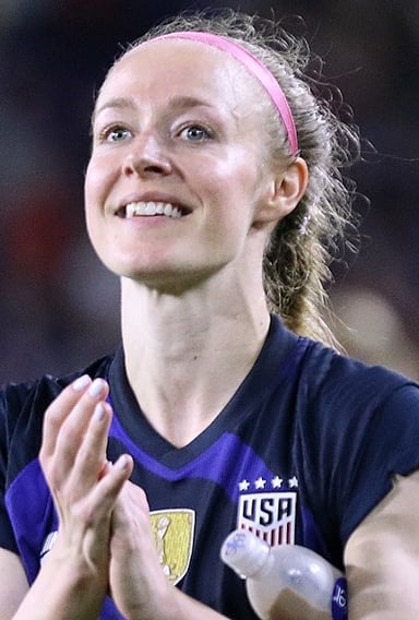 Which college soccer team did Becky Sauerbrunn play for?