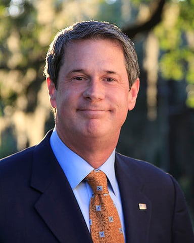 From what did David Vitter retire in 2017?