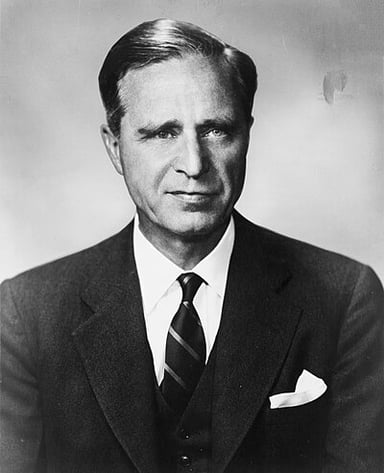 What is the relation of George W. Bush to Prescott Bush?