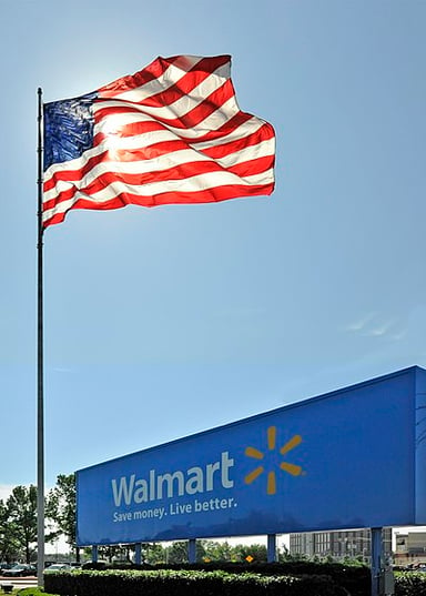 In 2016, Walmart had 2,300,000 employees. [br]How many employees did Walmart have in 2021?