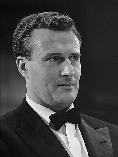In which year did Colin Davis first conduct the London Symphony Orchestra?