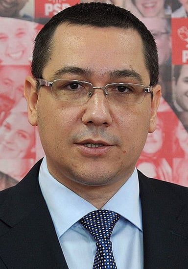 For which county was Victor Ponta a member of the Romanian Chamber of Deputies?