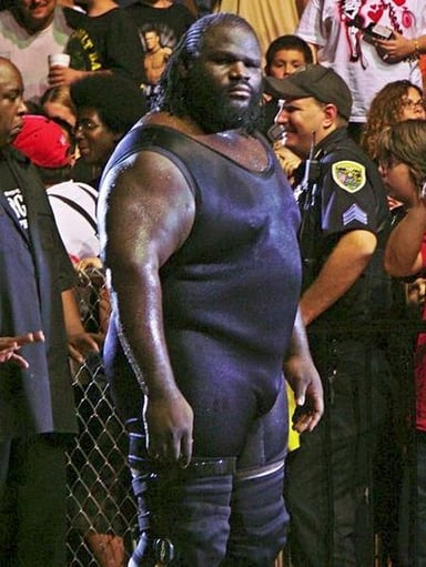 What is the height of Mark Henry?