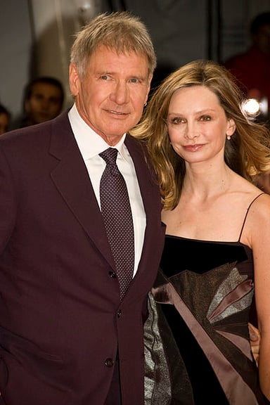 In which year did Calista Flockhart receive a Golden Globe Award?