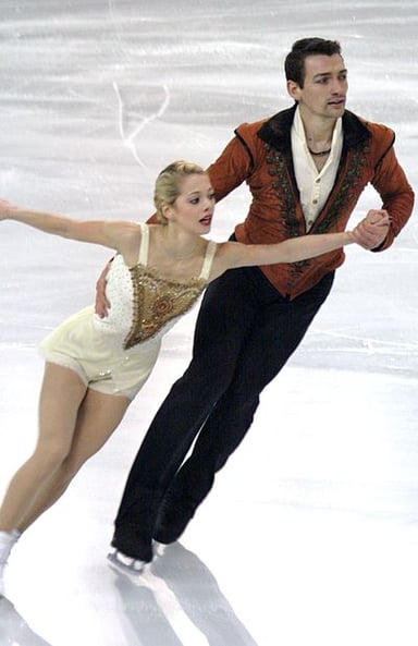 In which year did Alexa Knierim win the Grand Prix Final silver medal?