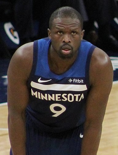 Which team did Deng NOT play for during his NBA career?