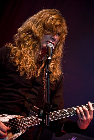 What is Dave Mustaine's middle name?