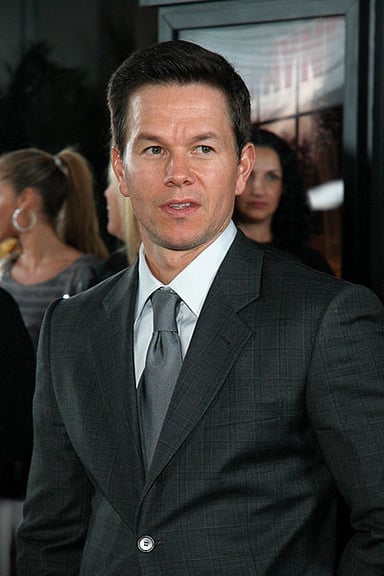In which movie did Mark Wahlberg play a police officer?