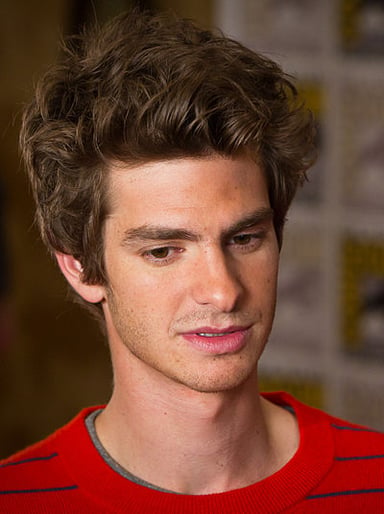 What is Andrew Garfield's height?