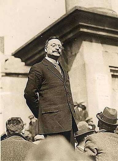 What major political event took place in Ireland shortly after Arthur Griffith's death?