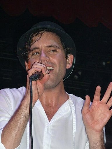 On which record label did Mika release his first album?