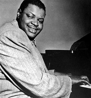 Oscar Peterson's career spanned over how many years?