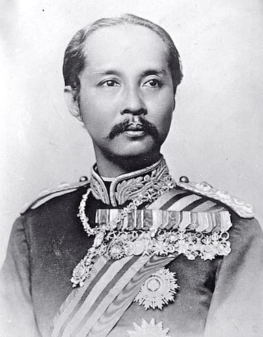 Who succeeded Chulalongkorn as the ruler of Siam?