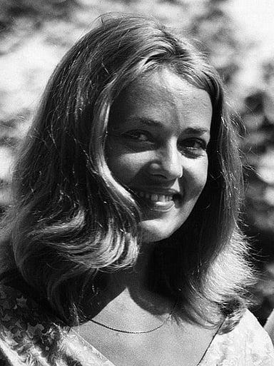 Has Jeanne Moreau ever acted in any English language films?