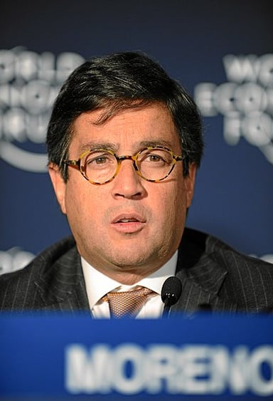 Which organization did Luis Alberto Moreno work for before joining the Inter-American Development Bank?