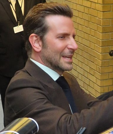 How would you describe Bradley Cooper's voice type?